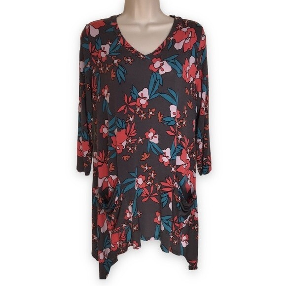 LOGO by Lori Goldstein V Neck 3/4 Sleeve Sharkbite Hem Gray Floral Tunic Medium - Picture 1 of 11